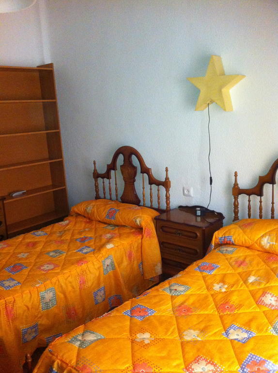 Pension Ruiz Linares  Cameră foto